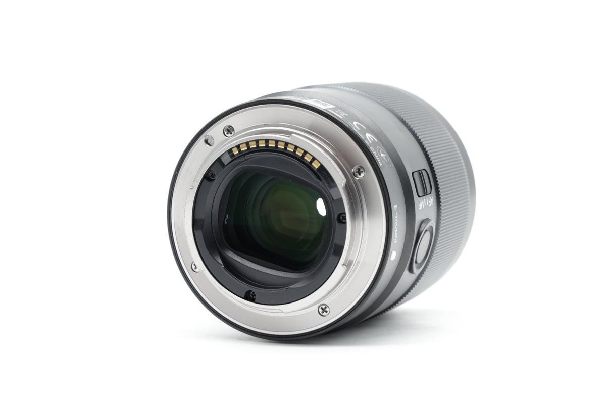 Sony FE 35mm F1.8 Lens - Excellent