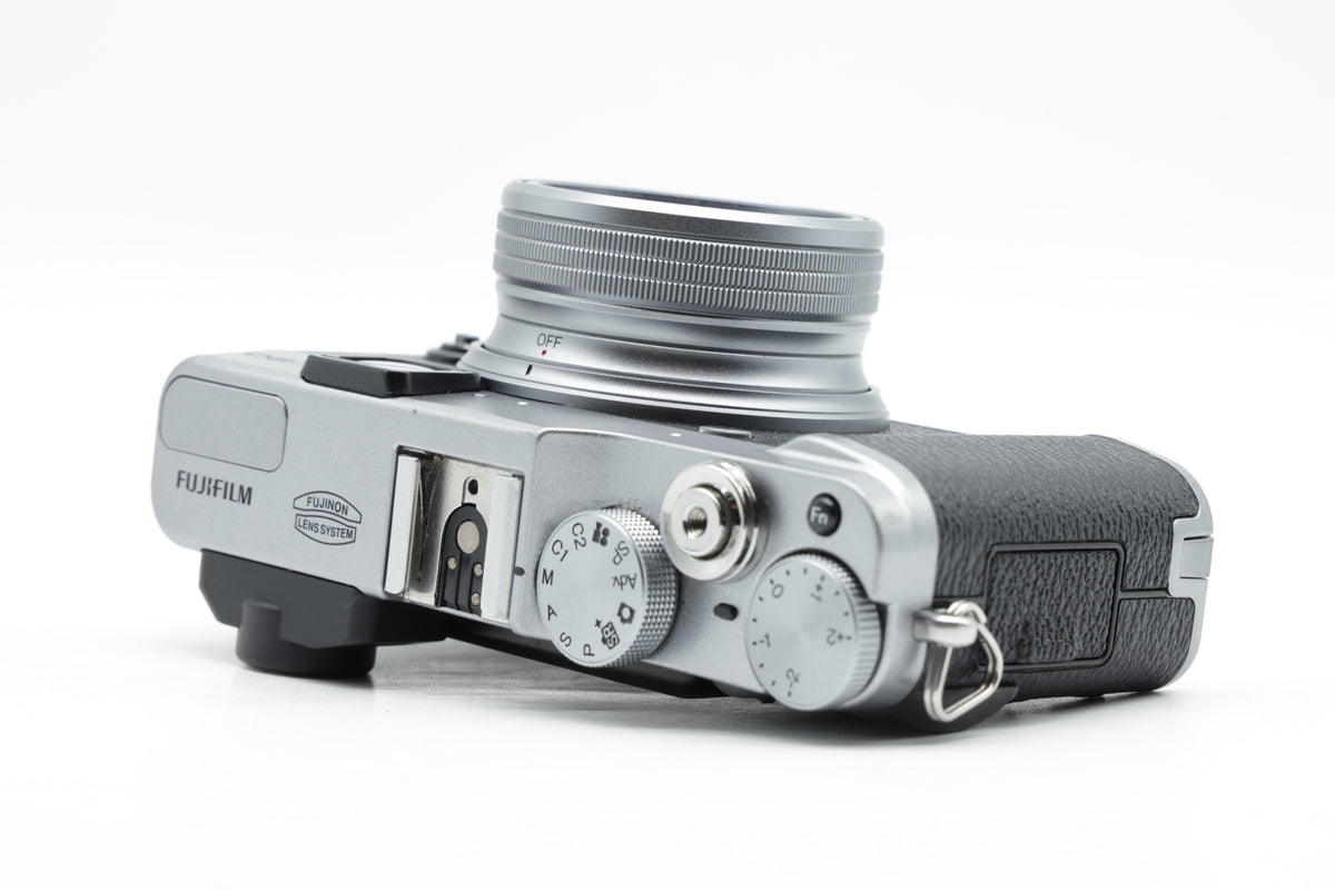 Fujifilm X20 Compact Camera - Good