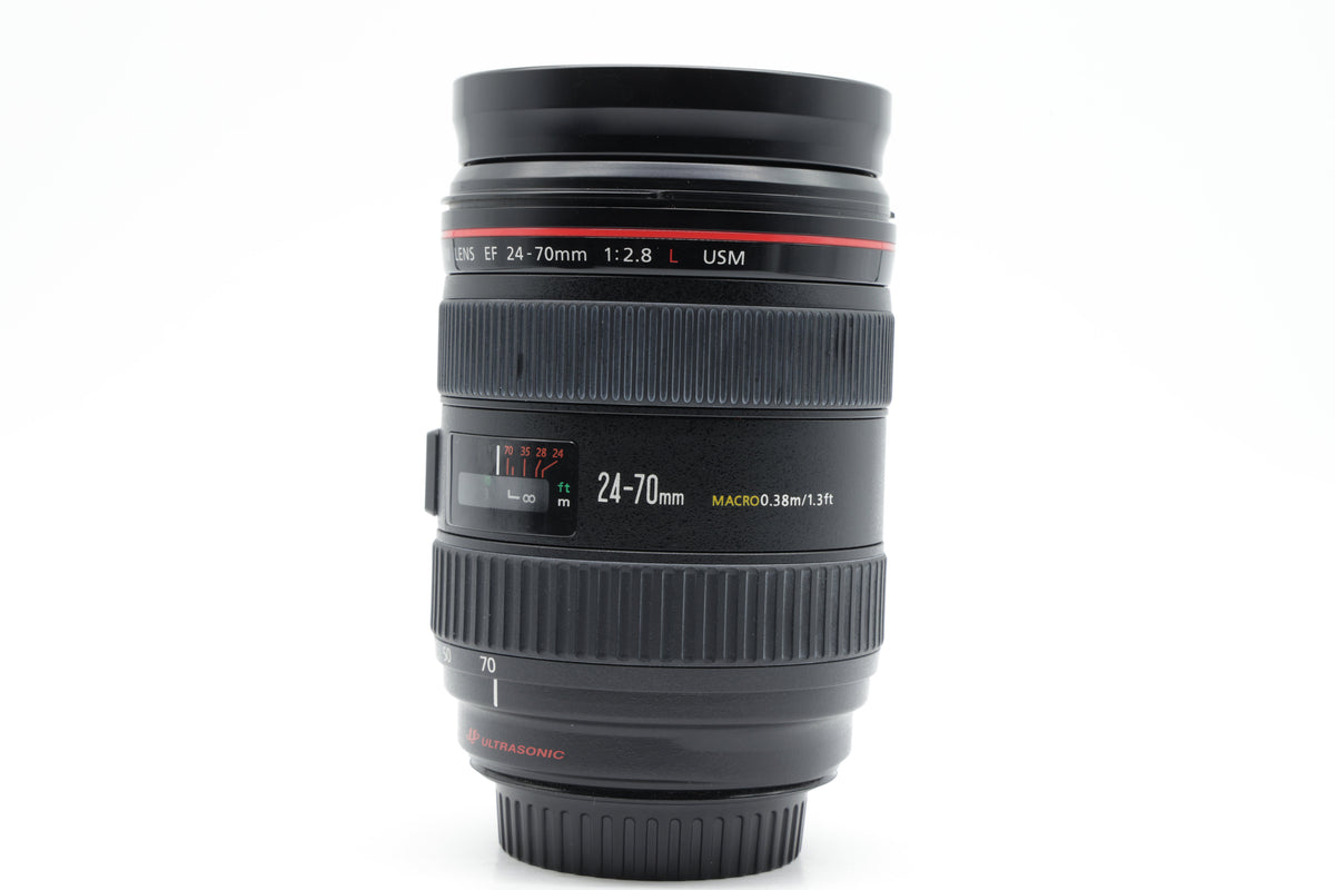 Canon EF 24-70mm f/2.8L USM Lens - Excellent Plus