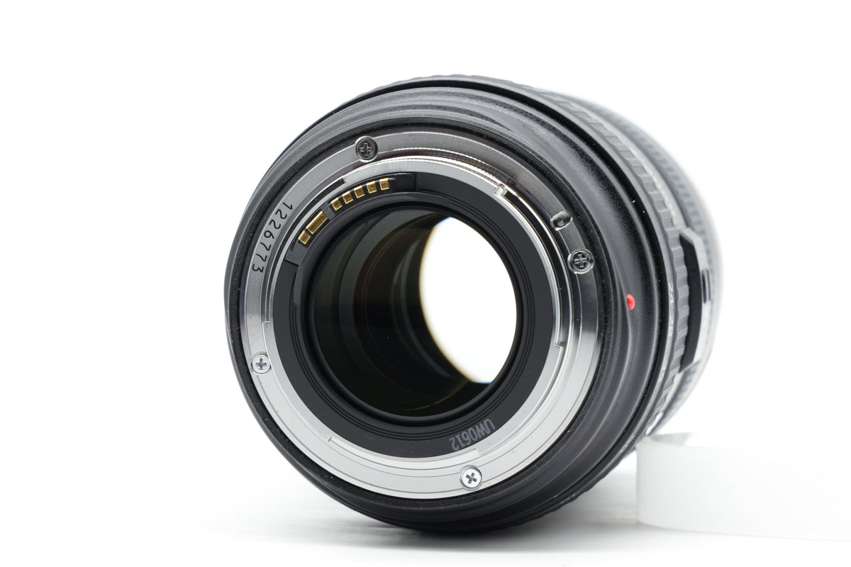 Canon EF 24-70mm f/2.8L USM Lens - Excellent Plus