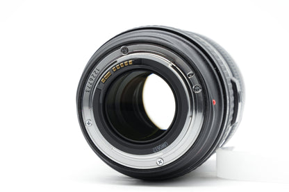 Canon EF 24-70mm f/2.8L USM Lens - Excellent Plus