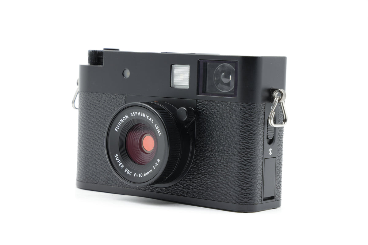 Fujifilm X Half Compact Camera - Excellent