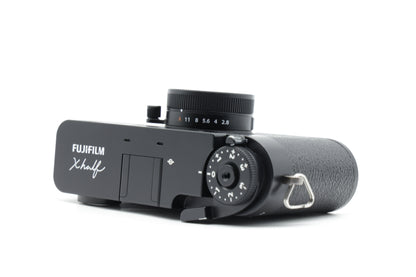 Fujifilm X Half Compact Camera - Excellent