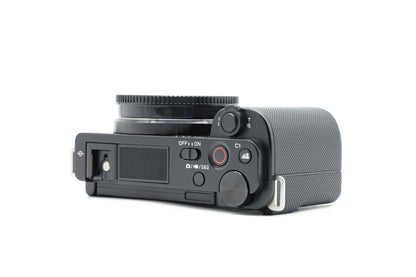 Sony ZV-E10 Mirrorless Camera Body Only - Excellent