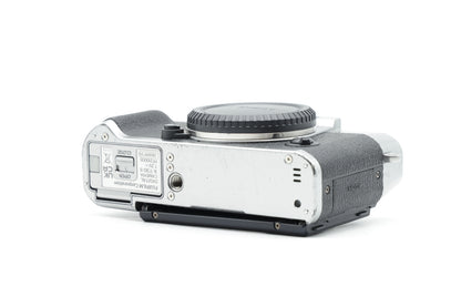 Fujifilm X-T30 II 26.1 MP Digital SLR Camera Silver (Body Only) - Excellent