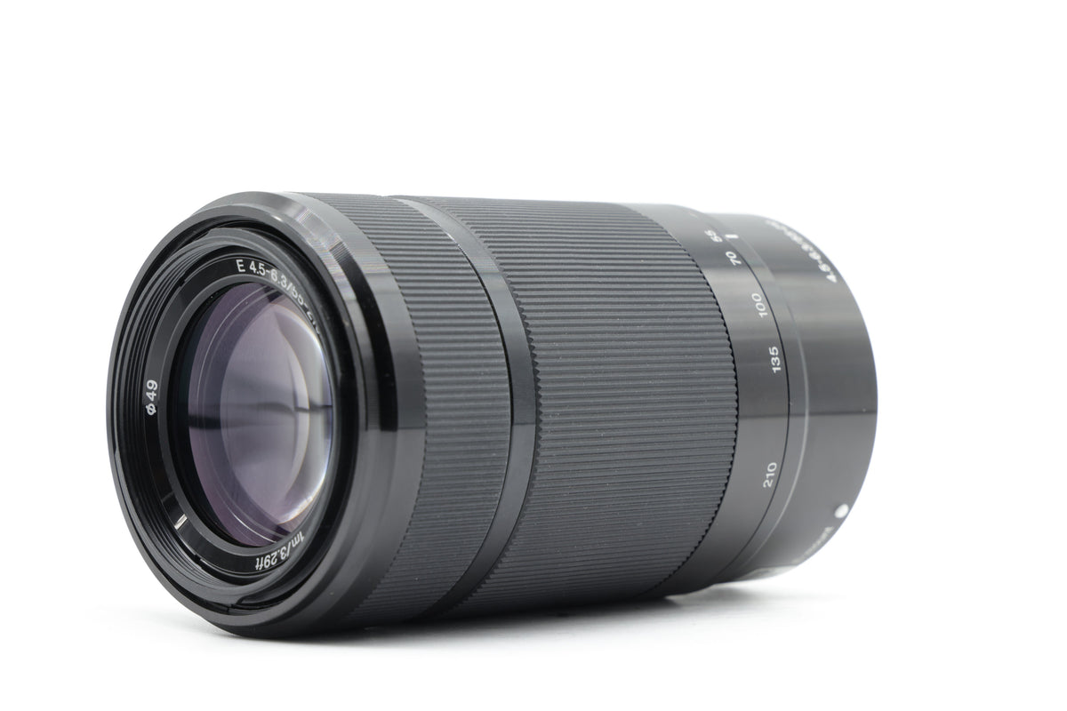 Sony E 55-210mm F4.5-6.3 OSS Lens - Excellent Plus