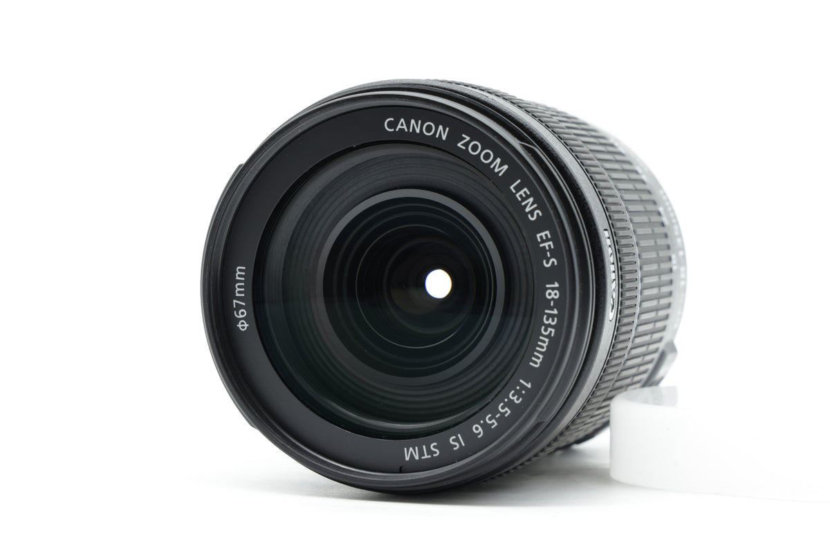 Canon EF-S 18-135mm f/3.5-5.6 IS STM Lens - Near Mint
