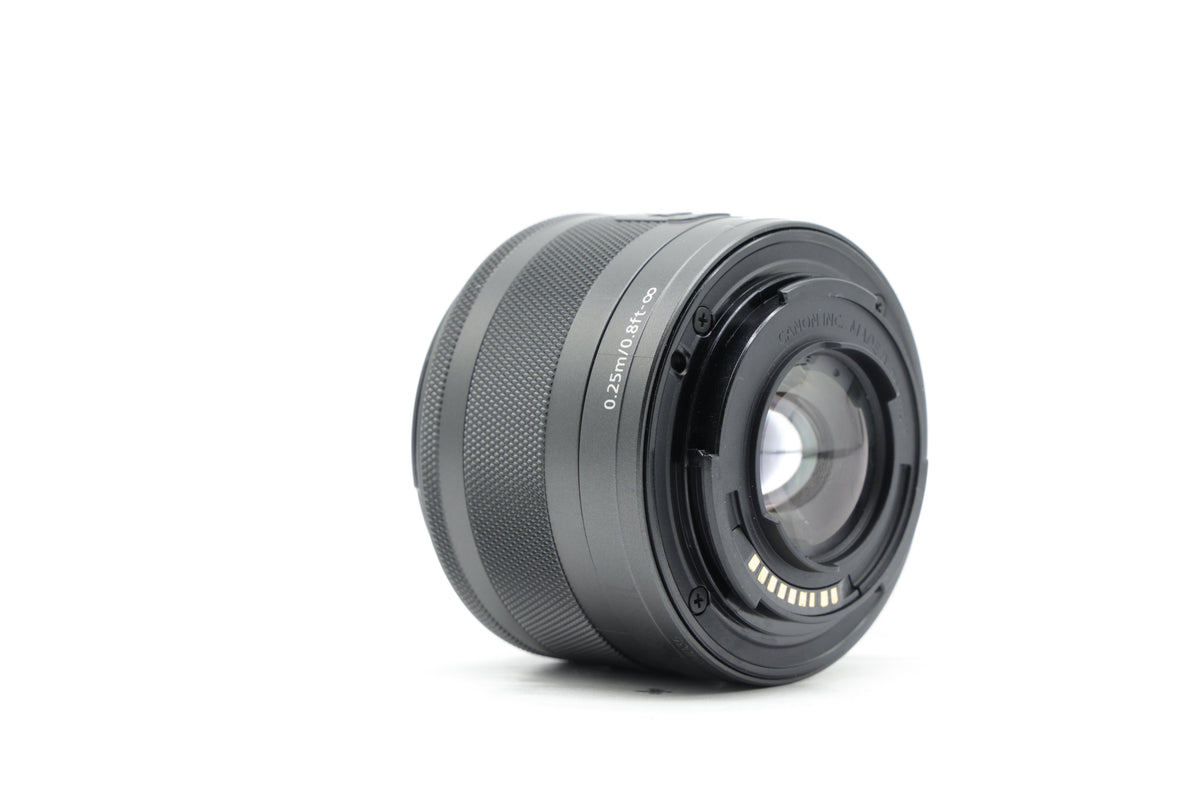 Canon EF-M 15-45mm f/3.5-6.3 IS STM Lens - Excellent Plus