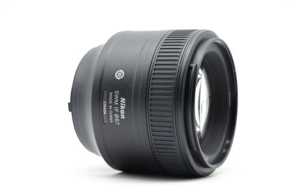 Nikon AF-S Nikkor 85mm f/1.8G Lens - Excellent Plus