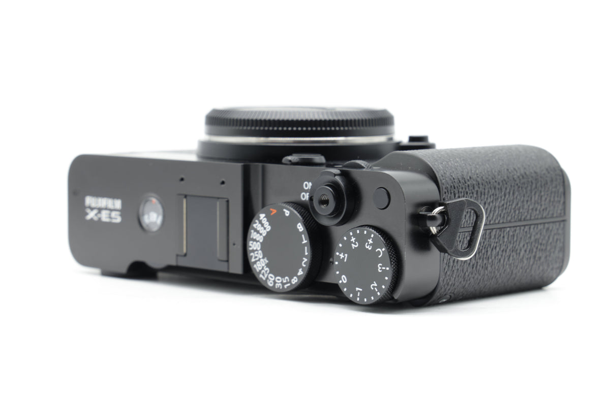 Fujifilm X-E5 Camera Body Only - Near Mint - SC: 69