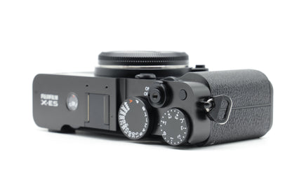 Fujifilm X-E5 Camera Body Only - Near Mint - SC: 69