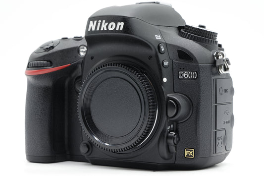 Nikon D600 Camera Body Only - Near Mint - SC: 1220