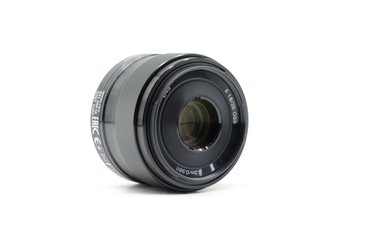 Sony E 35mm F1.8 OSS Lens - Near Mint Minus