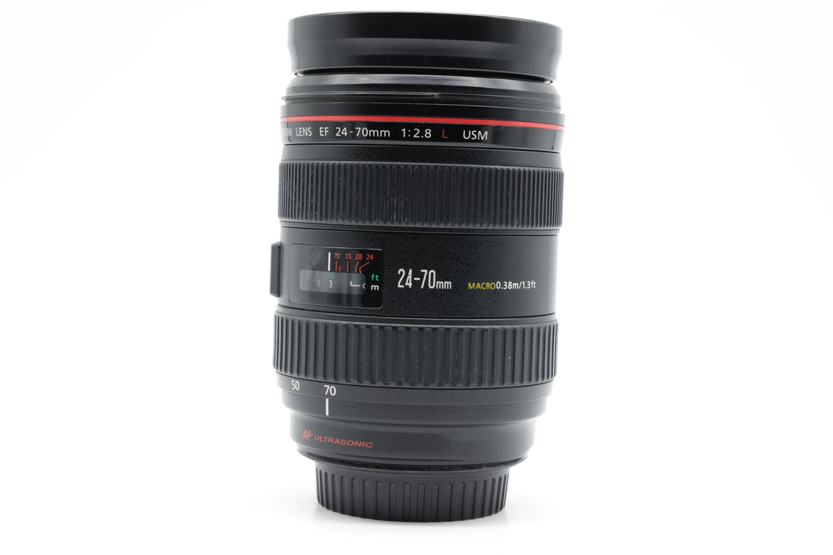 Canon EF 24-70mm f/2.8L USM Lens - Excellent