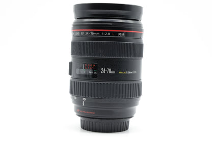 Canon EF 24-70mm f/2.8L USM Lens - Excellent