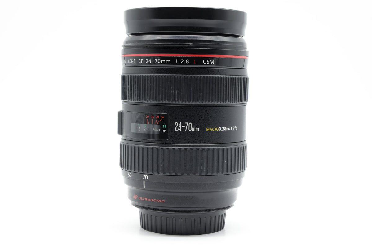 Canon EF 24-70mm f/2.8L USM Lens - Excellent