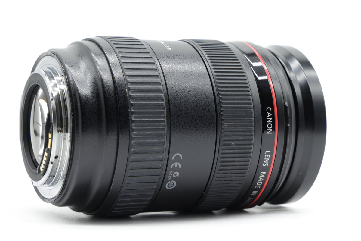 Canon EF 24-70mm f/2.8L USM Lens - Excellent