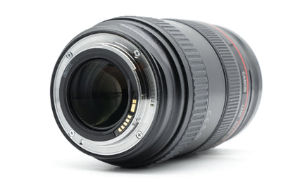Canon EF 24-70mm f/2.8L USM Lens - Excellent