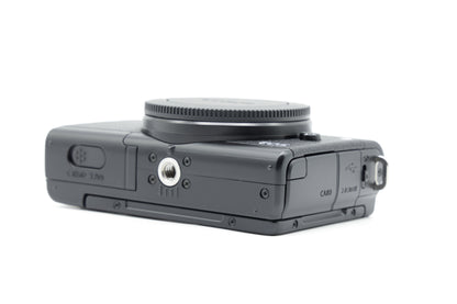 Canon EOS M200 Camera Body Only - Near Mint - SC: 3000