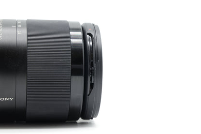 Sony FE 24-240mm f3.5-6.3 OSS Lens - Excellent
