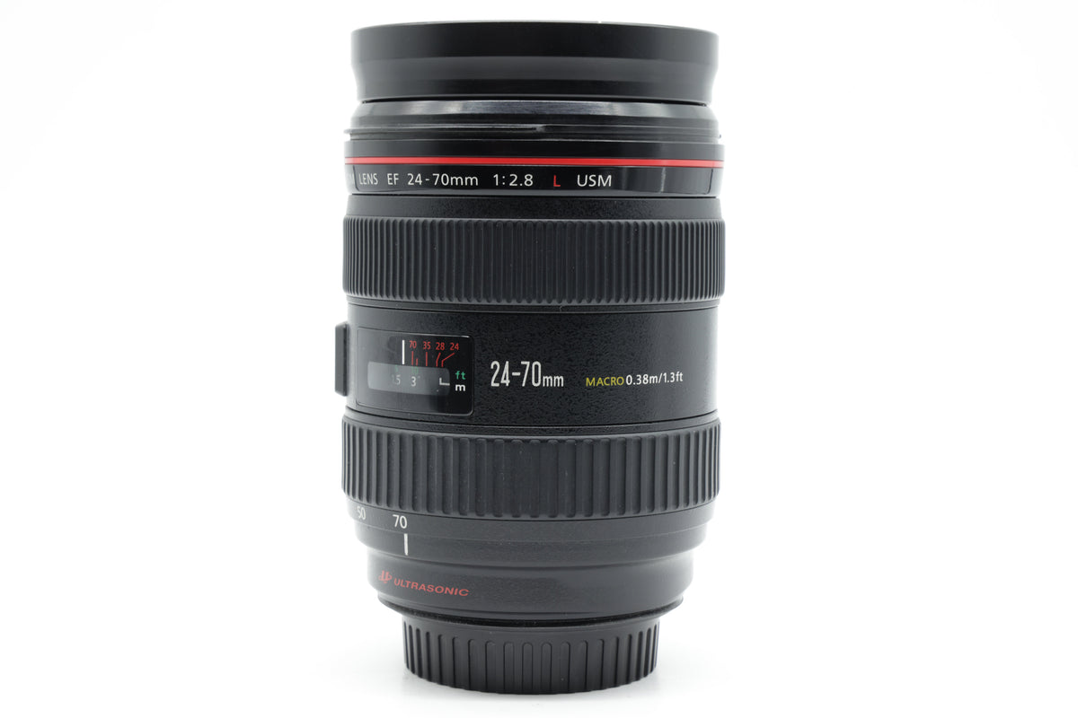 Canon EF 24-70mm f/2.8L USM Lens - Excellent Plus