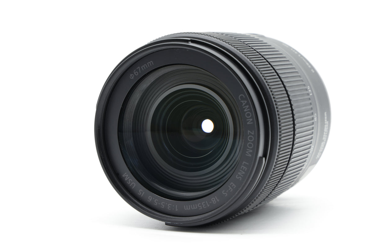 Canon EF-S 18-135mm f/3.5-5.6 IS USM Lens - Excellent